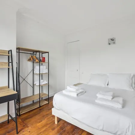 550 Quinault - Superbe A Paris